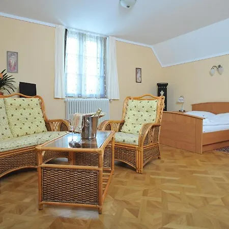 Lazne Vraz S.r.o. Borečnice
