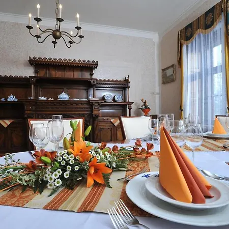 Hotel Lazne Vraz S.r.o.